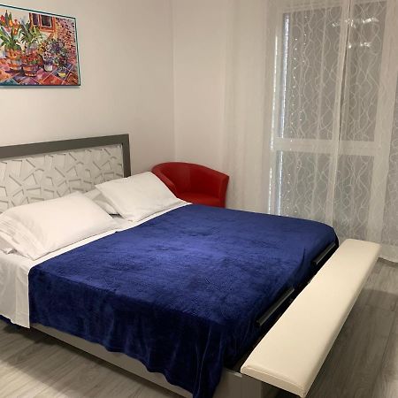 B&B Kelly Plus Λωζάνη Εξωτερικό φωτογραφία