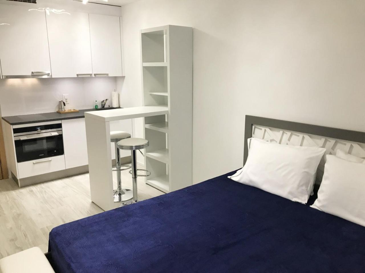 B&B Kelly Plus Λωζάνη Εξωτερικό φωτογραφία